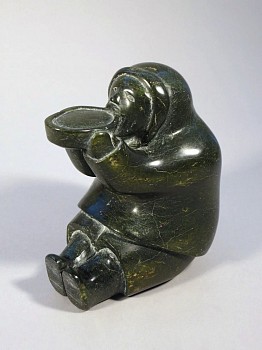 Artist:&nbsp;Nutaraluq Akulukjuk