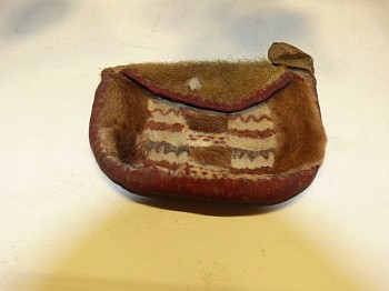 19th & 20th C Alaskan Anonymous -&nbsp;Small sealskin pouch