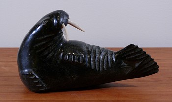 Artist:&nbsp;Pitsiulak Qimirpik